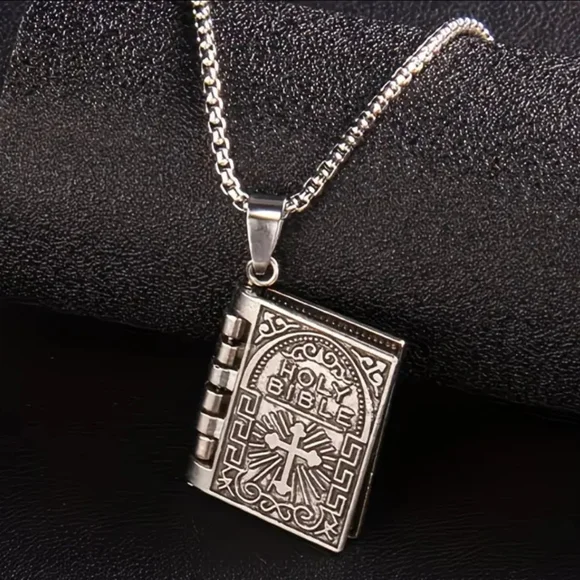 NWT! Holy Bible Flipable Necklace For Men & Women In Silver NEW - Picture 3 of 3